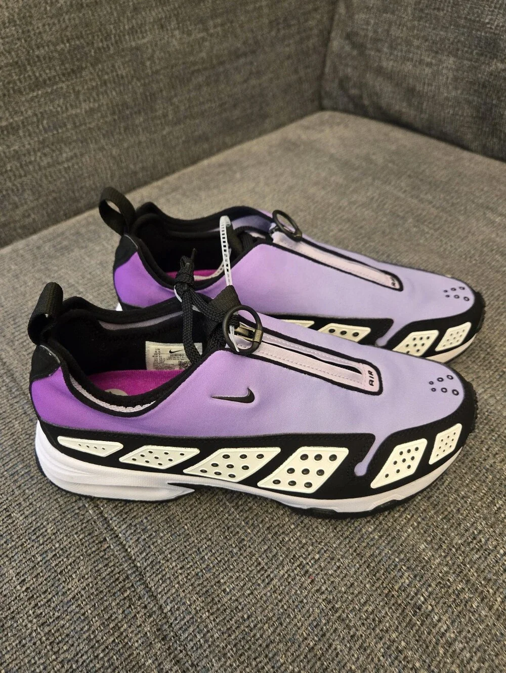 ​Nike Air Max SNDR Sunder Hydrangeas Zip-Up Sneakers Size 9.5 NWOT